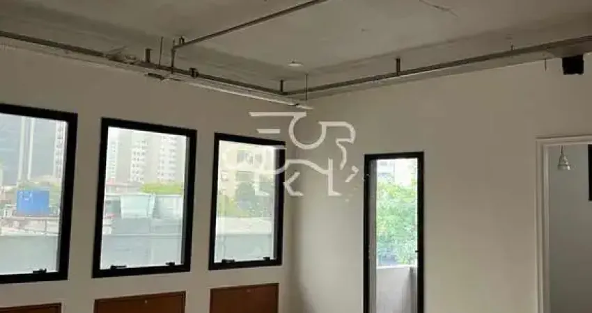 Sala Comercial para venda e aluguel em Itaim Bibi de 37.00m² com 1 Garagem