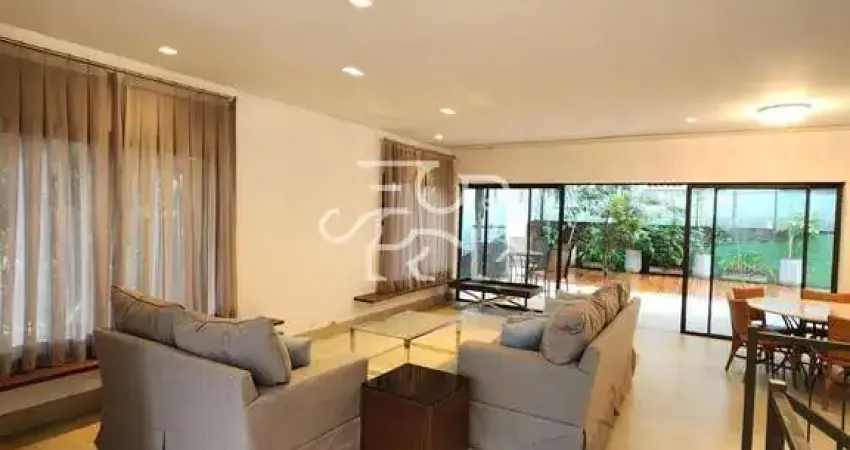 Casa de Condomínio para venda e aluguel em Jardim Dos Estados de 337.00m² com 4 Quartos, 2 Suites e 4 Garagens