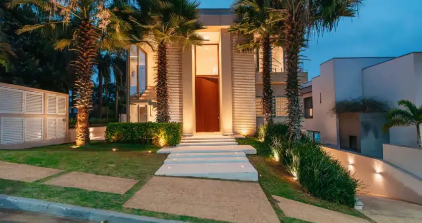 Casa de Condomínio para venda em Alphaville Residencial Um de 944.00m² com 4 Quartos, 4 Suites e 9 Garagens