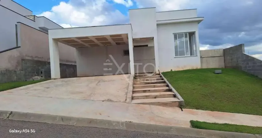 Casa para venda em Vale Azul de 189.00m² com 3 Quartos, 1 Suite e 2 Garagens