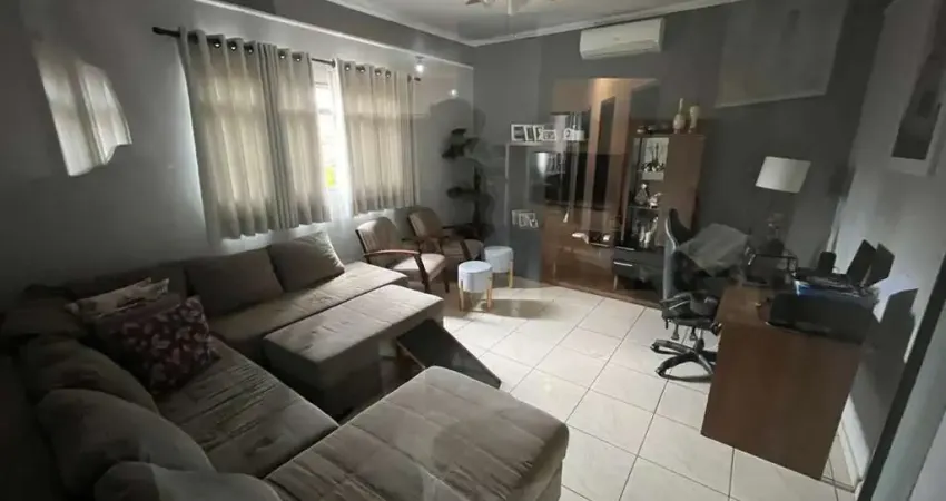 Casa para venda em Jardim São Marco de 170.00m² com 3 Quartos, 1 Suite e 2 Garagens