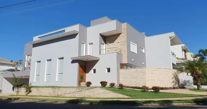 Sobrado para venda em Condomínio Yucatan de 292.00m² com 3 Quartos, 2 Suites e 4 Garagens
