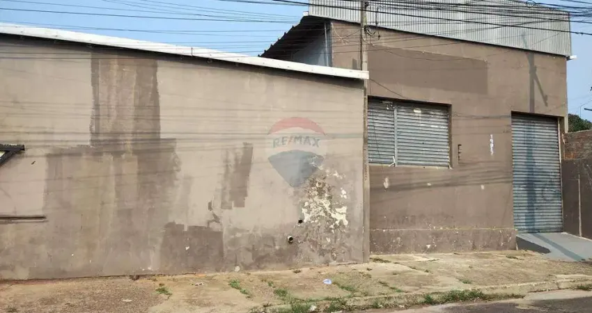 Galpão / Depósito / Armazém para alugar em Jardim Santa Eliza de 300.00m²