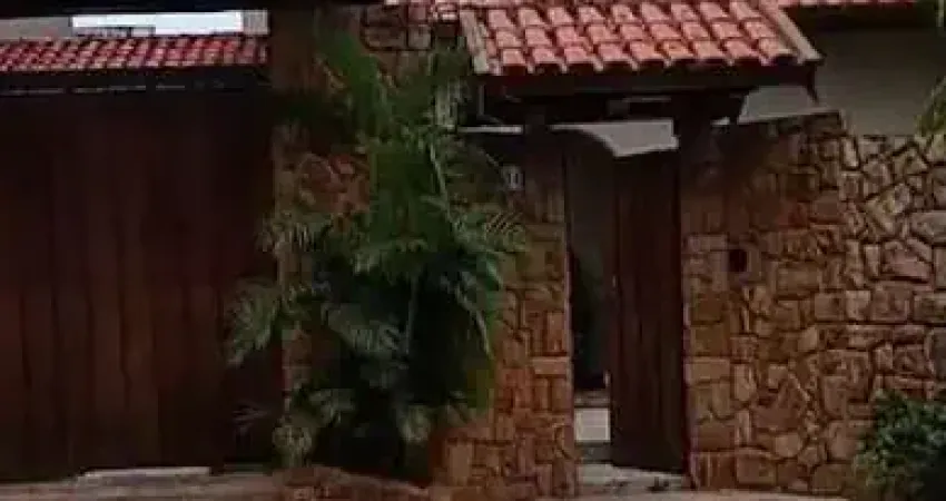 Casa para venda em Jardim Soleil de 325.00m² com 4 Quartos, 2 Suites e 4 Garagens