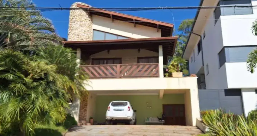 Casa de Condomínio para venda em Condomínio Green Boulevard de 502.00m² com 4 Quartos, 3 Suites e 6 Garagens