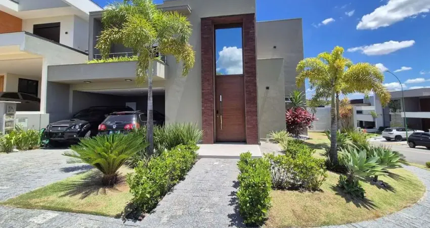 Casa de Condomínio para venda em Residencial Mont' Alcino de 277.00m² com 3 Quartos, 2 Suites e 4 Garagens
