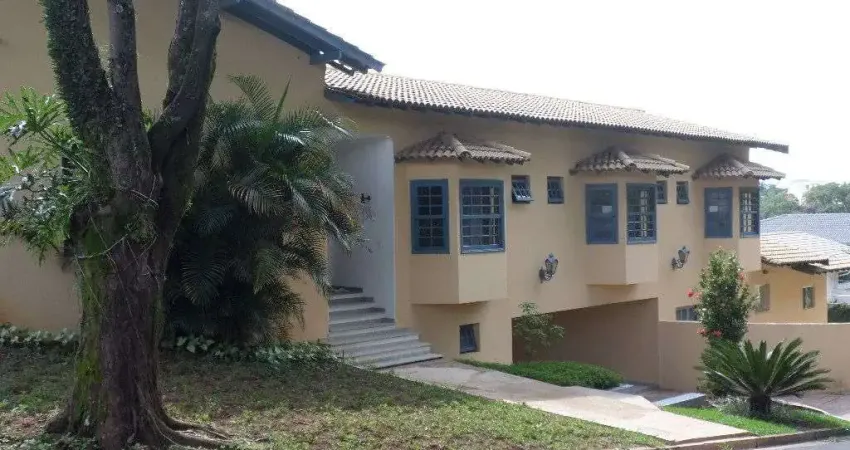 Casa de Condomínio para venda e aluguel em Condomínio Marambaia de 302.00m² com 4 Quartos, 4 Suites e 6 Garagens