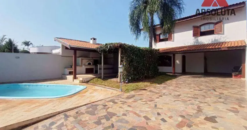 Casa para alugar em Jardim Ipiranga de 290.00m² com 3 Quartos, 1 Suite e 4 Garagens