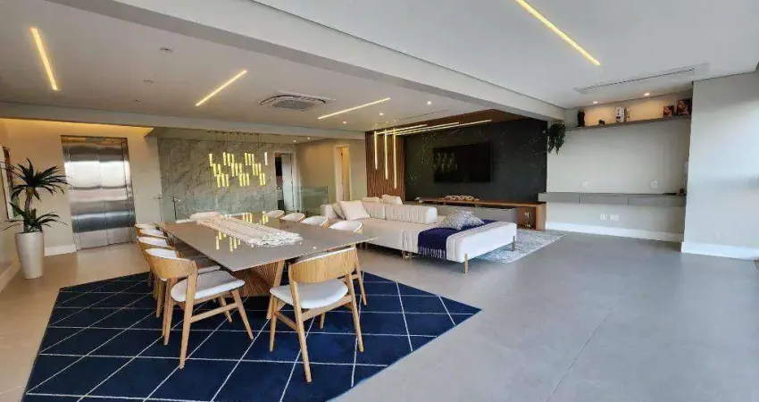 Cobertura para venda em Jardim de 350.00m² com 4 Quartos, 4 Suites e 5 Garagens