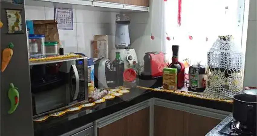 Cobertura para venda em Jardim Stella de 170.00m² com 3 Quartos, 1 Suite e 2 Garagens