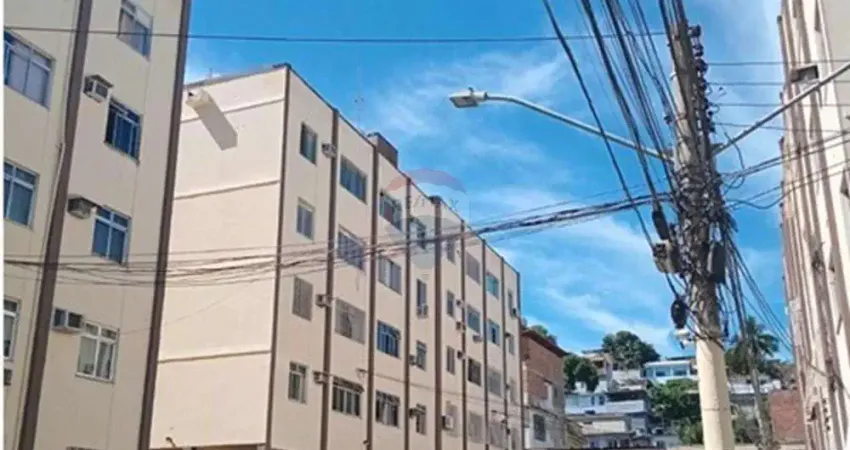 Apartamento para venda em Praça Seca de 50.00m² com 2 Quartos