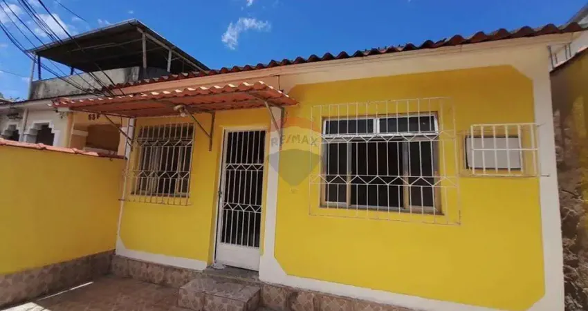Casa com 2 quartos à venda na Travessa Salina, 53, Vaz Lobo, Rio de Janeiro