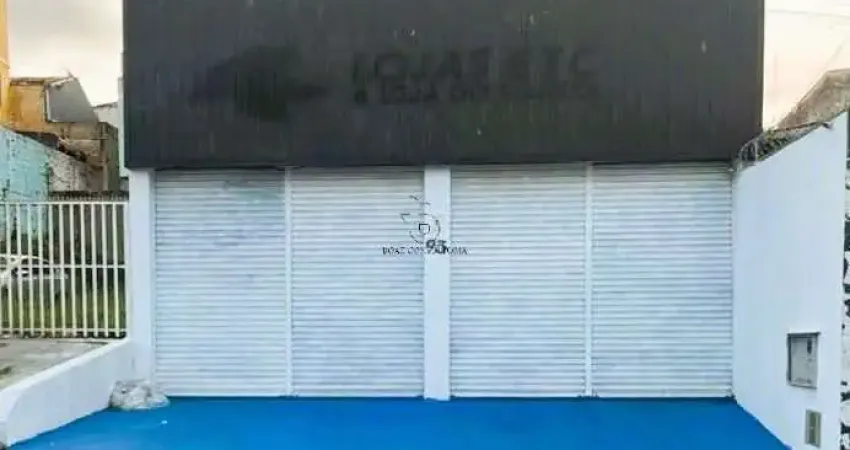 Galpão / Depósito / Armazém para venda em Jardim Zulmira de 136.00m² com 3 Garagens