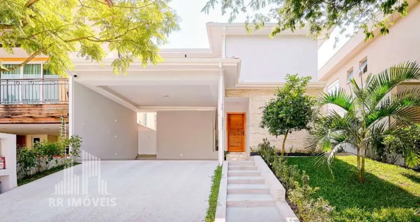 Casa para venda em Alphaville de 239.00m² com 3 Quartos, 3 Suites e 4 Garagens