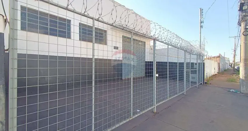 Galpão / Depósito / Armazém para alugar em Jardim Paulistano de 175.00m²
