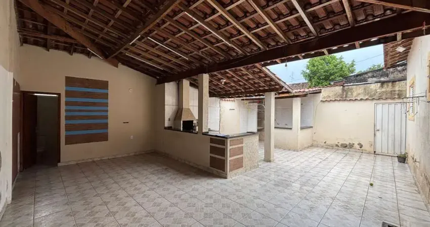 Casa para venda em Vila Aeroporto de 360.00m² com 5 Quartos, 1 Suite e 3 Garagens