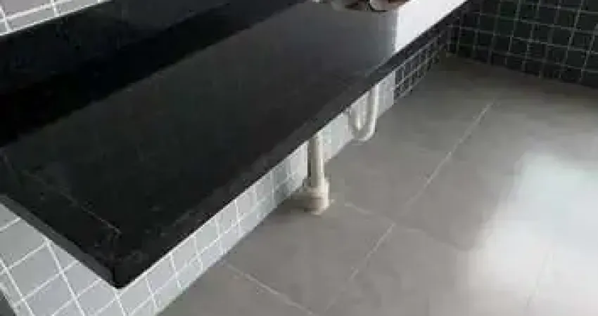 Apartamento para venda em Caiçara de 66.00m² com 1 Quarto, 1 Suite e 1 Garagem