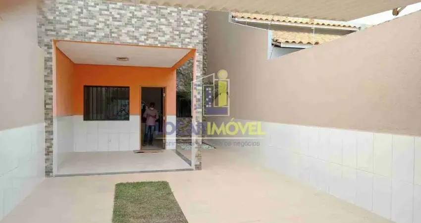 Casa para venda em Felícia de 120.00m² com 3 Quartos, 1 Suite e 2 Garagens