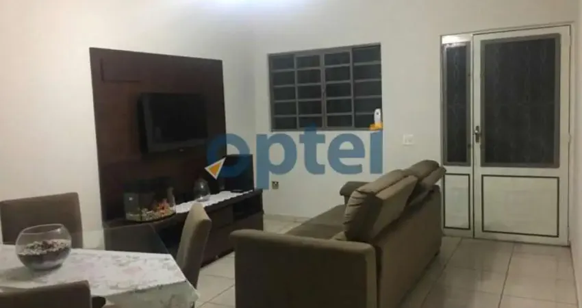 Sobrado para venda em Vila Liviero de 190.00m² com 3 Quartos, 1 Suite e 2 Garagens
