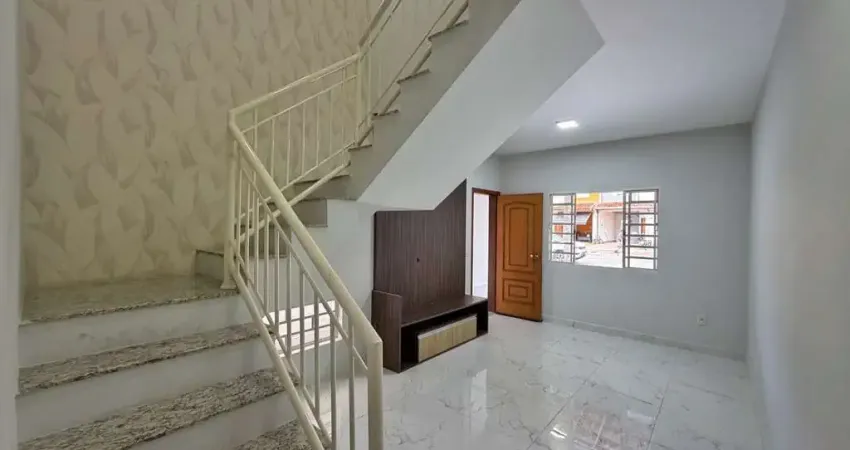 Sobrado para venda em Condomínio Residencial Maria Bonita de 125.00m² com 3 Quartos, 1 Suite e 4 Garagens