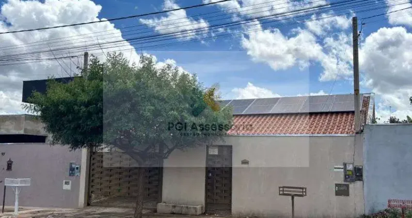 Casa para venda em Parque Residencial Dignidade de 200.00m² com 3 Quartos e 4 Garagens