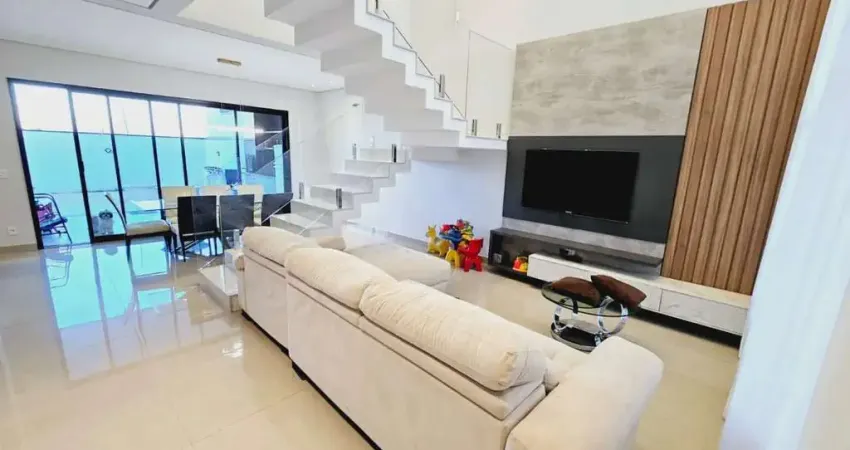 Sobrado para venda em Condomínio Dona Maria José de 240.00m² com 3 Quartos, 3 Suites e 4 Garagens