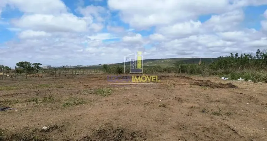 Terreno à venda na Rua Salvador, 100, Primavera, Vitória da Conquista