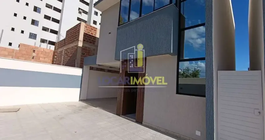 Casa para venda em Boa Vista de 133.00m² com 3 Quartos, 3 Suites e 2 Garagens