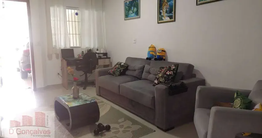 Sobrado para venda em Centro de 130.00m² com 3 Quartos, 1 Suite e 2 Garagens