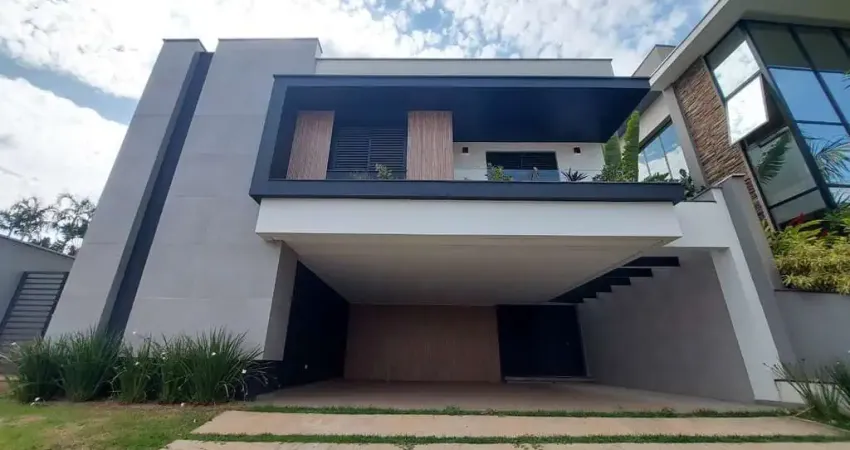 Casa de Condomínio para venda em Santa Rosa de 226.00m² com 3 Quartos, 3 Suites e 6 Garagens