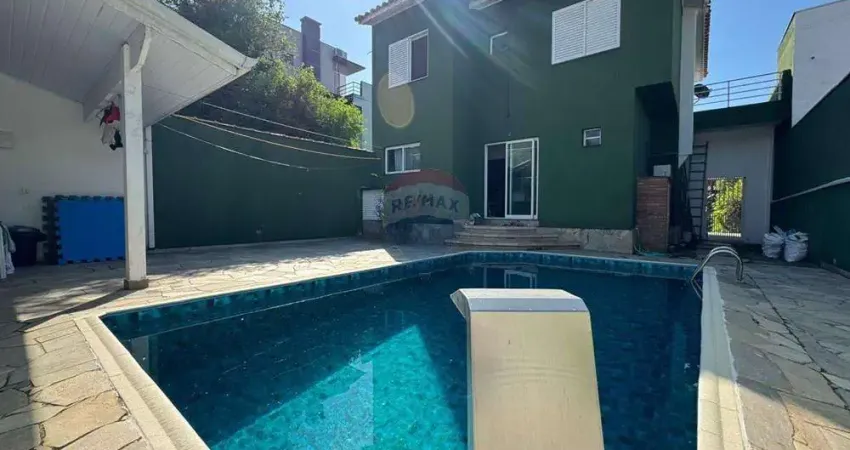 Casa de Condomínio para venda em Parque Residencial Itapeti de 250.00m² com 4 Quartos, 1 Suite e 3 Garagens