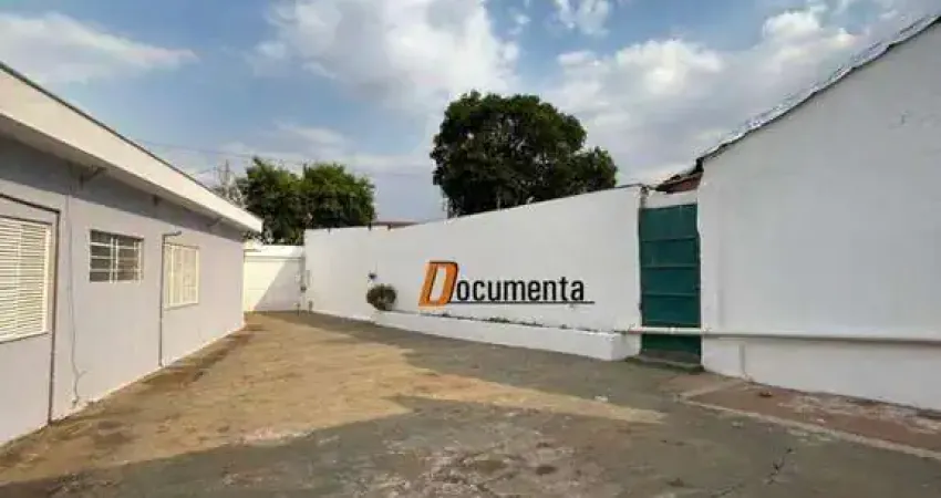 Casa para venda em Planalto de 171.00m² com 3 Quartos e 5 Garagens