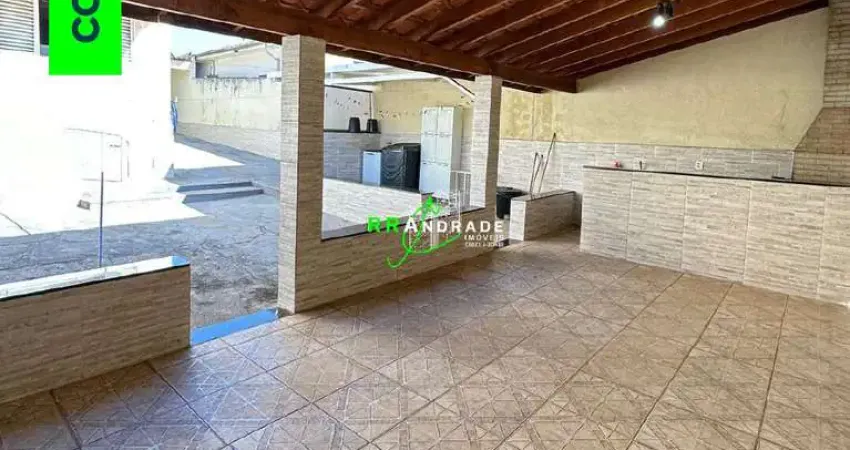 Casa para venda em Vila Industrial de 136.00m² com 3 Quartos, 1 Suite e 4 Garagens