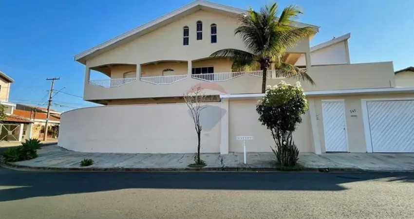 Casa para venda em Morada Do Sol de 409.00m² com 3 Quartos, 1 Suite e 2 Garagens