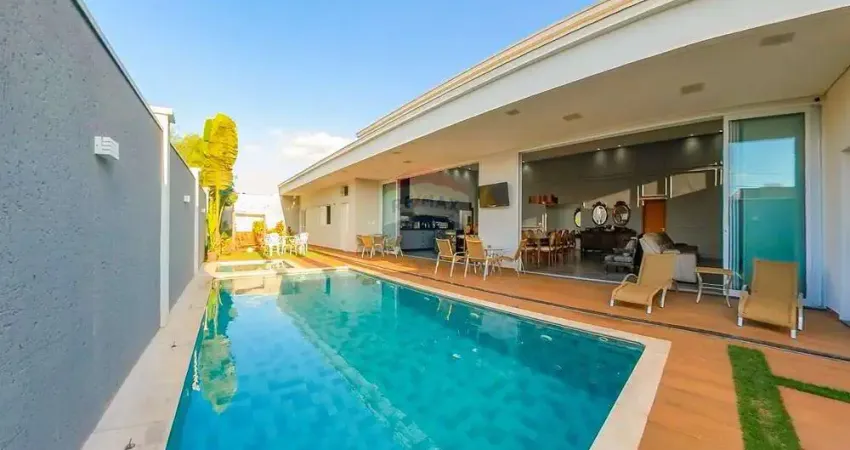 Casa para venda em Jardim Terras De Carolina de 326.00m² com 4 Quartos, 4 Suites e 2 Garagens