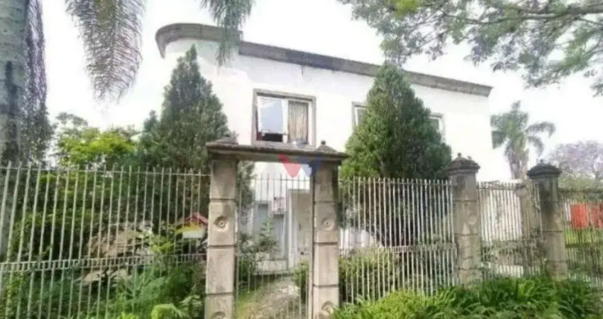 Casa com 5 quartos à venda no Seminário, Curitiba