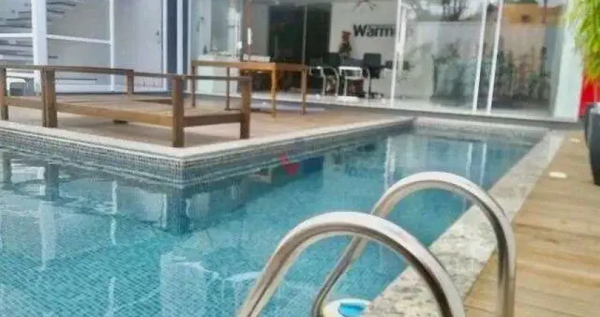 Casa para venda em Bacacheri de 165.00m² com 1 Quarto e 6 Garagens