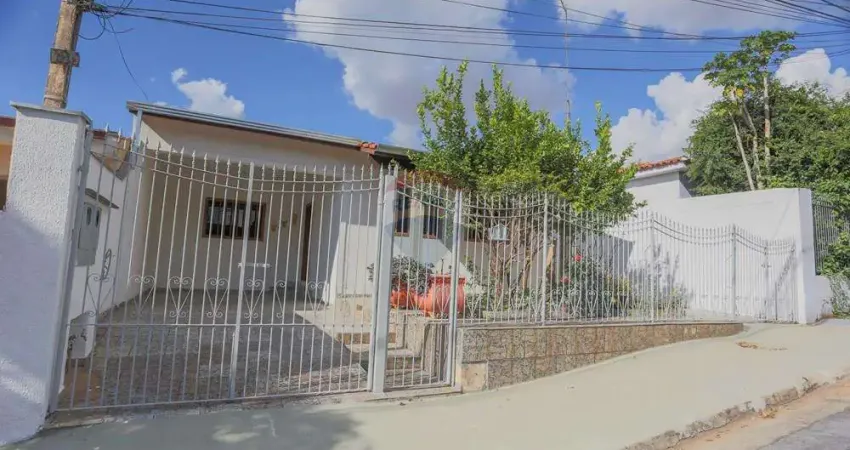 Casa para venda em Jardim São Paulo de 264.00m² com 3 Quartos, 2 Suites e 5 Garagens