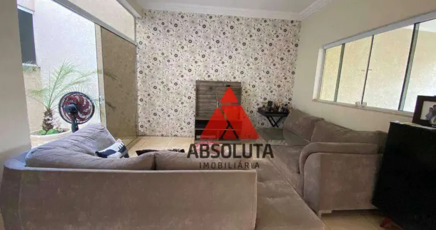 Casa para venda em Jardim Bela Vista de 184.00m² com 3 Quartos, 1 Suite e 3 Garagens