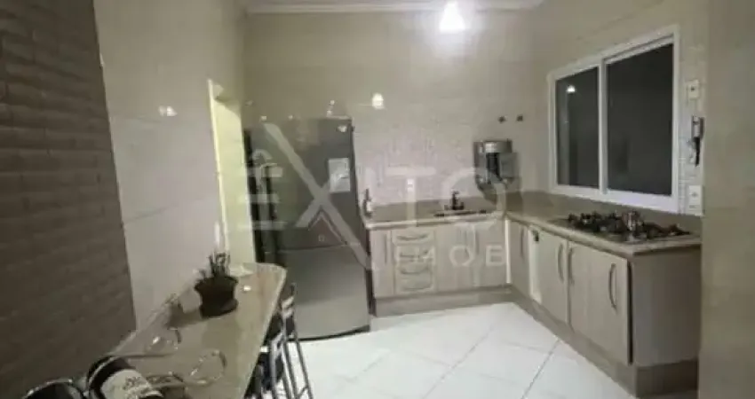 Casa para venda em Mirante De Jundiaí de 280.00m² com 3 Quartos, 1 Suite e 2 Garagens