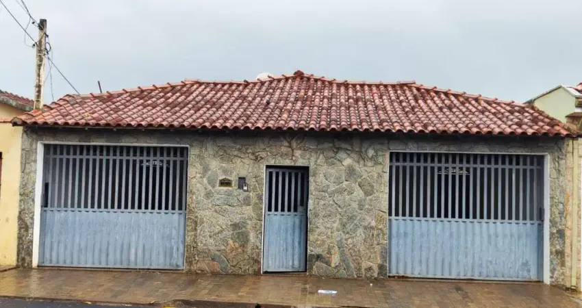 Casa para venda em Vila Rezende de 198.00m² com 3 Quartos, 1 Suite e 2 Garagens