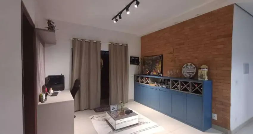Casa para venda em Vila Santa Terezinha de 155.00m² com 2 Quartos, 1 Suite e 2 Garagens