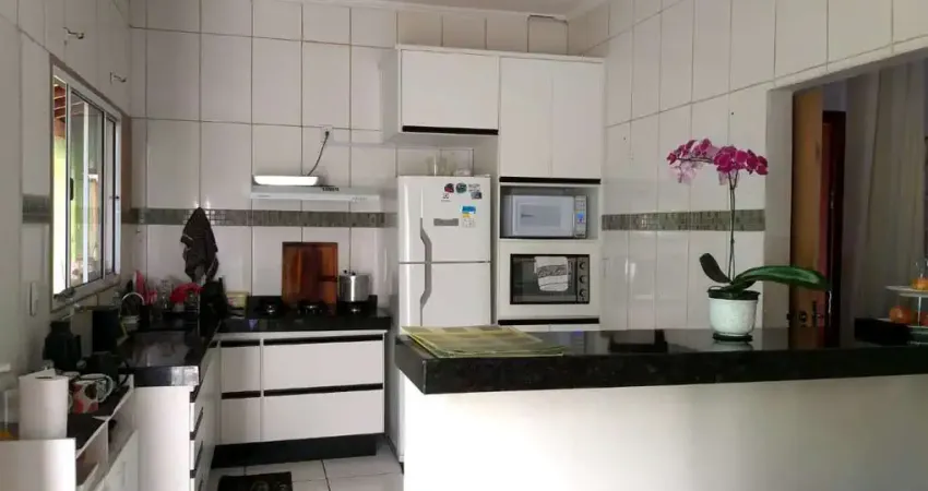 Casa para venda em Jardim Vera Cruz Iii de 132.00m² com 2 Quartos