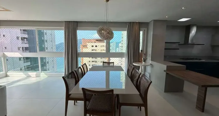 Apartamento para alugar em Centro de 172.00m² com 3 Quartos, 3 Suites e 3 Garagens