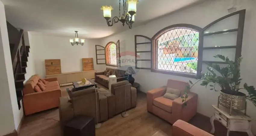 Prédio Comercial para alugar em Dois Córregos de 523.00m² com 6 Quartos e 2 Suites