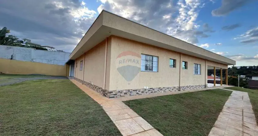 Casa para alugar em Chácaras São Conrado de 292.00m² com 4 Quartos, 3 Suites e 12 Garagens