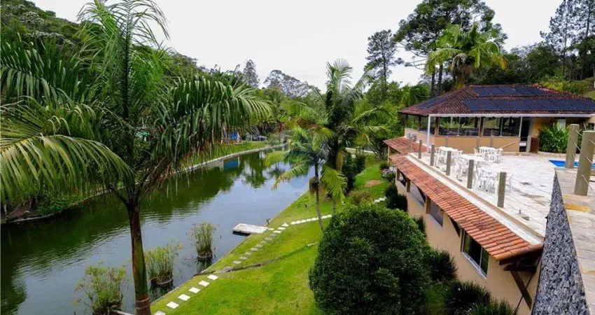 Chácara para venda em Biritiba-Mirim de 82000.00m² com 10 Quartos, 3 Suites e 20 Garagens