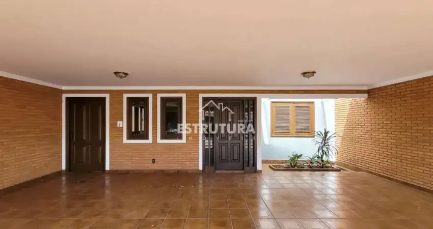 Casa para alugar em Estádio de 173.00m² com 4 Quartos, 1 Suite e 5 Garagens