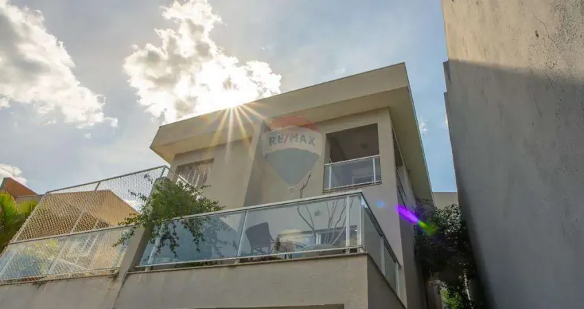 Sobrado para venda em Recreio Maristela de 132.00m² com 3 Quartos, 1 Suite e 3 Garagens