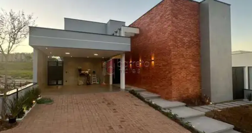 Casa de Condomínio para venda em Loteamento Brisas Do Lago de 226.00m² com 5 Quartos, 4 Suites e 4 Garagens